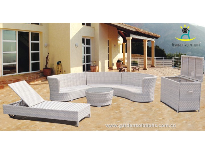 Versare Sofa Set