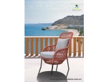 Tari Lounge Chair